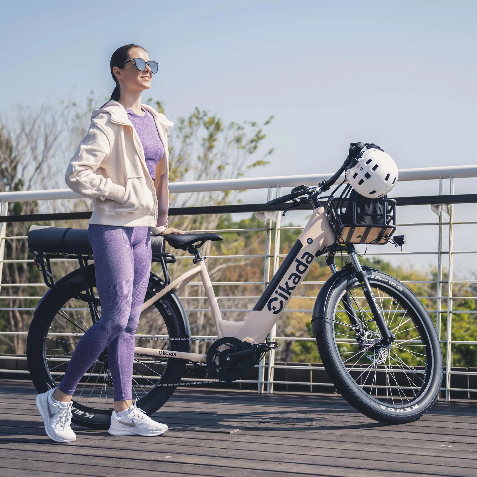 Cikada Touring Electric Hybrid Bike