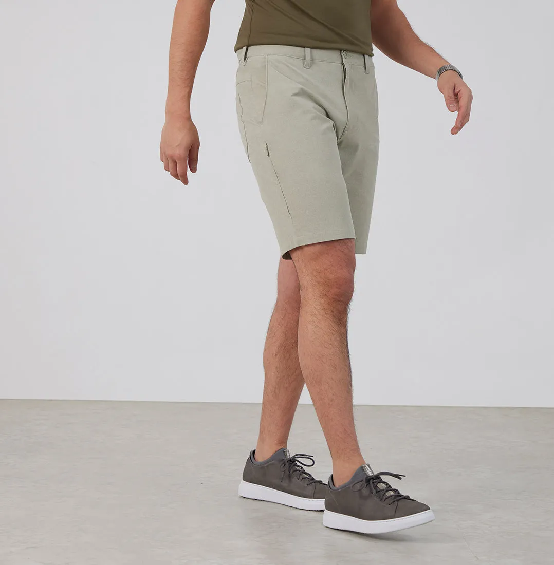 Helm Hybrid Shorts - Seaweed Sage